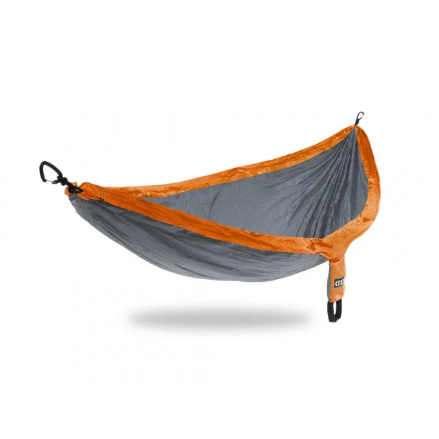 Wind-resistant camping tarp-SingleNest