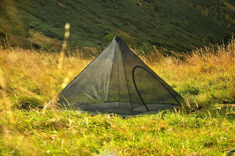 Solar-powered camping torch-DD SuperLight - Pyramid - Mesh Tent